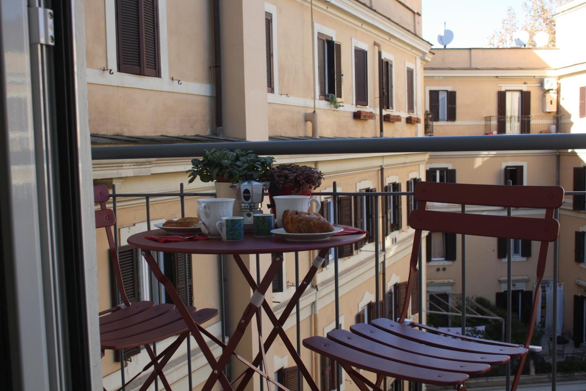 Apartment House Donatello Rom